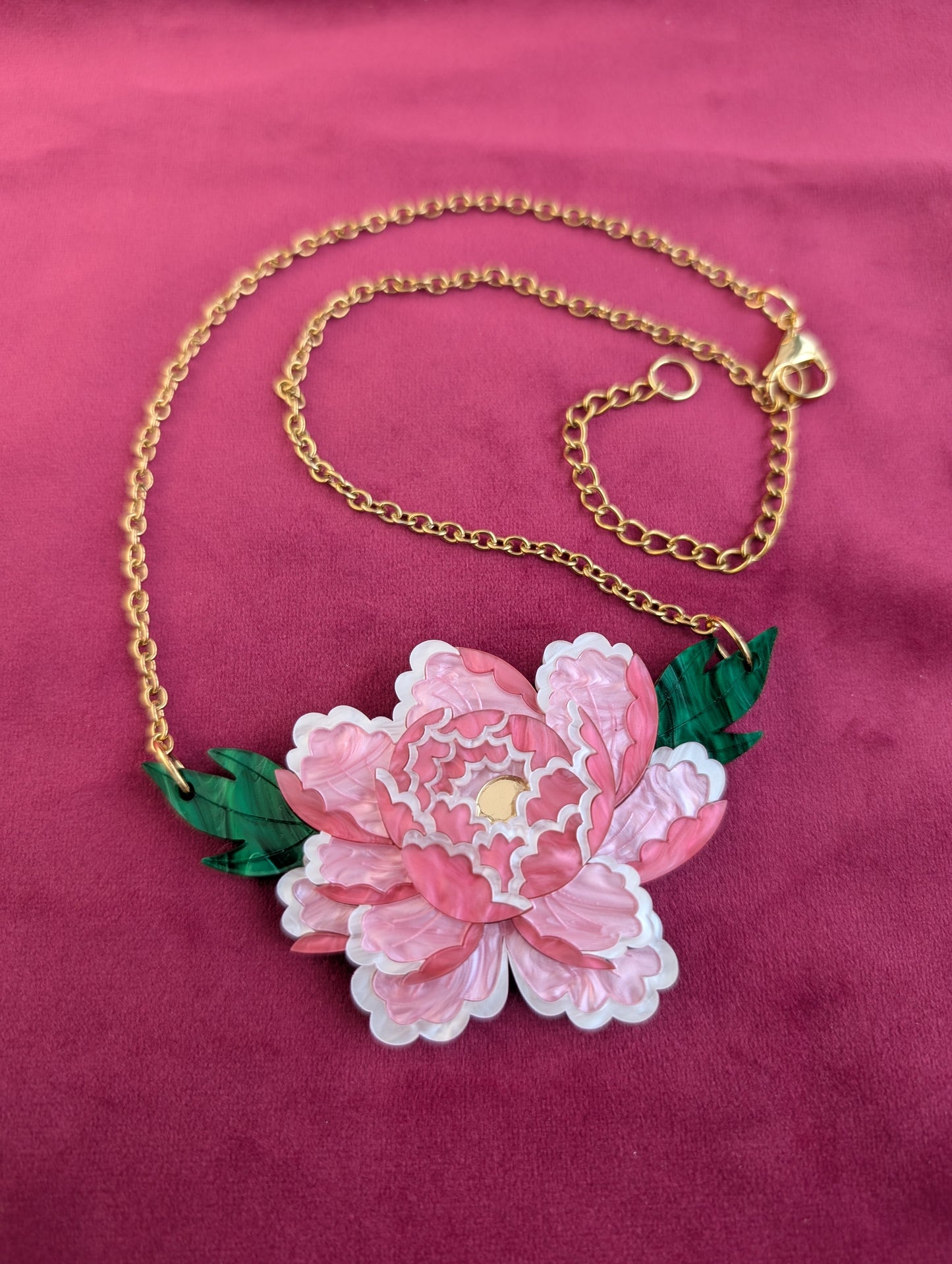 PRE ORDER Small Floral Necklace With Leaves (3 Colours)