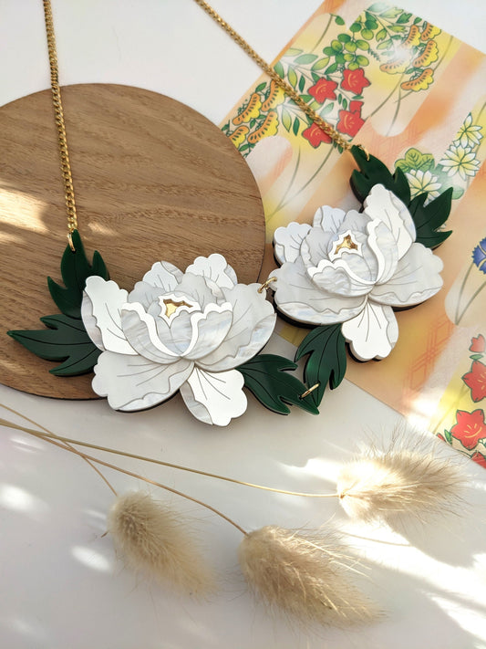 PRE ORDER Statement Peony Necklace - White, last one!