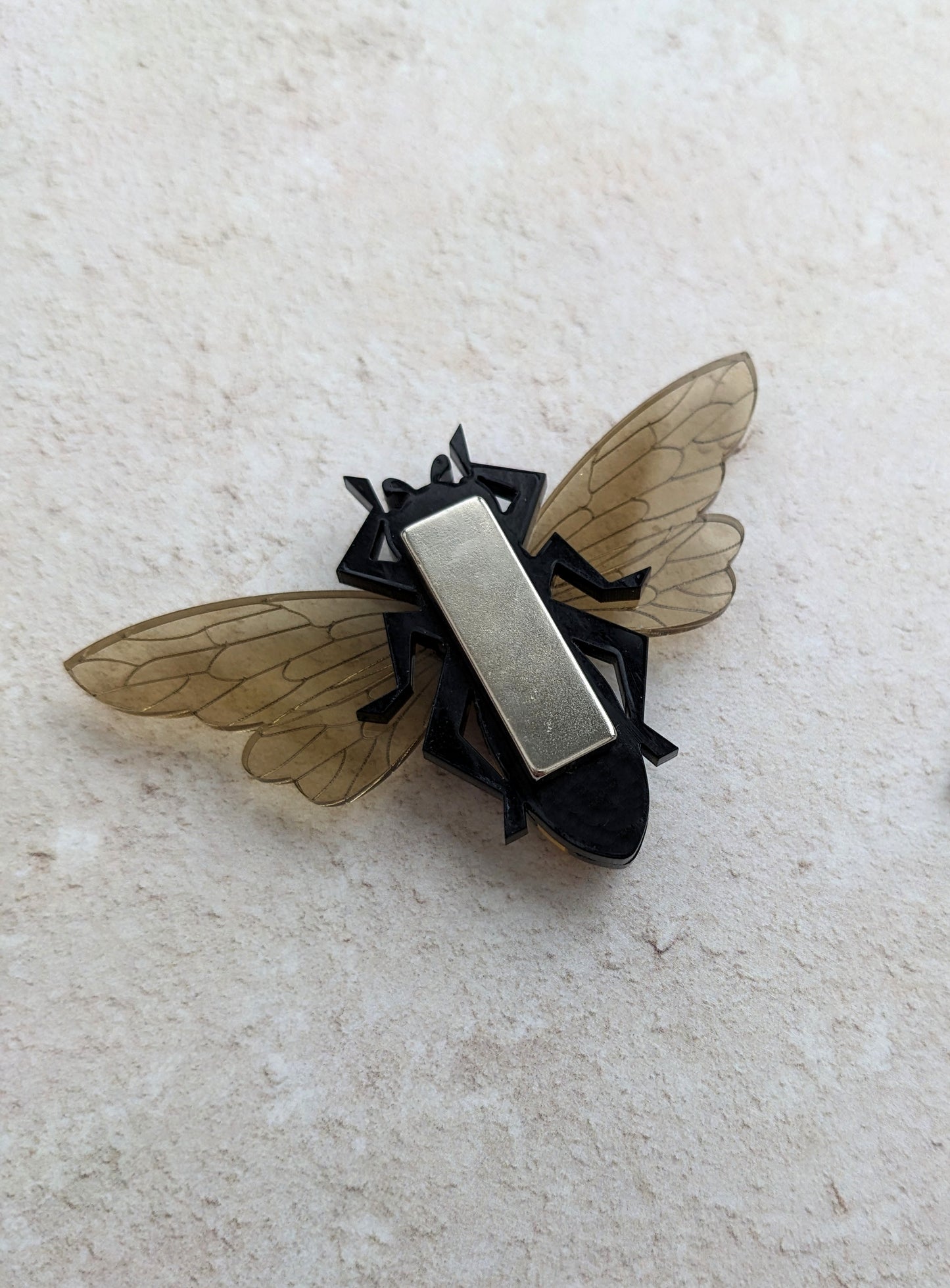 PRE ORDER Single Honey Bee Brooch (just magnet fastening)