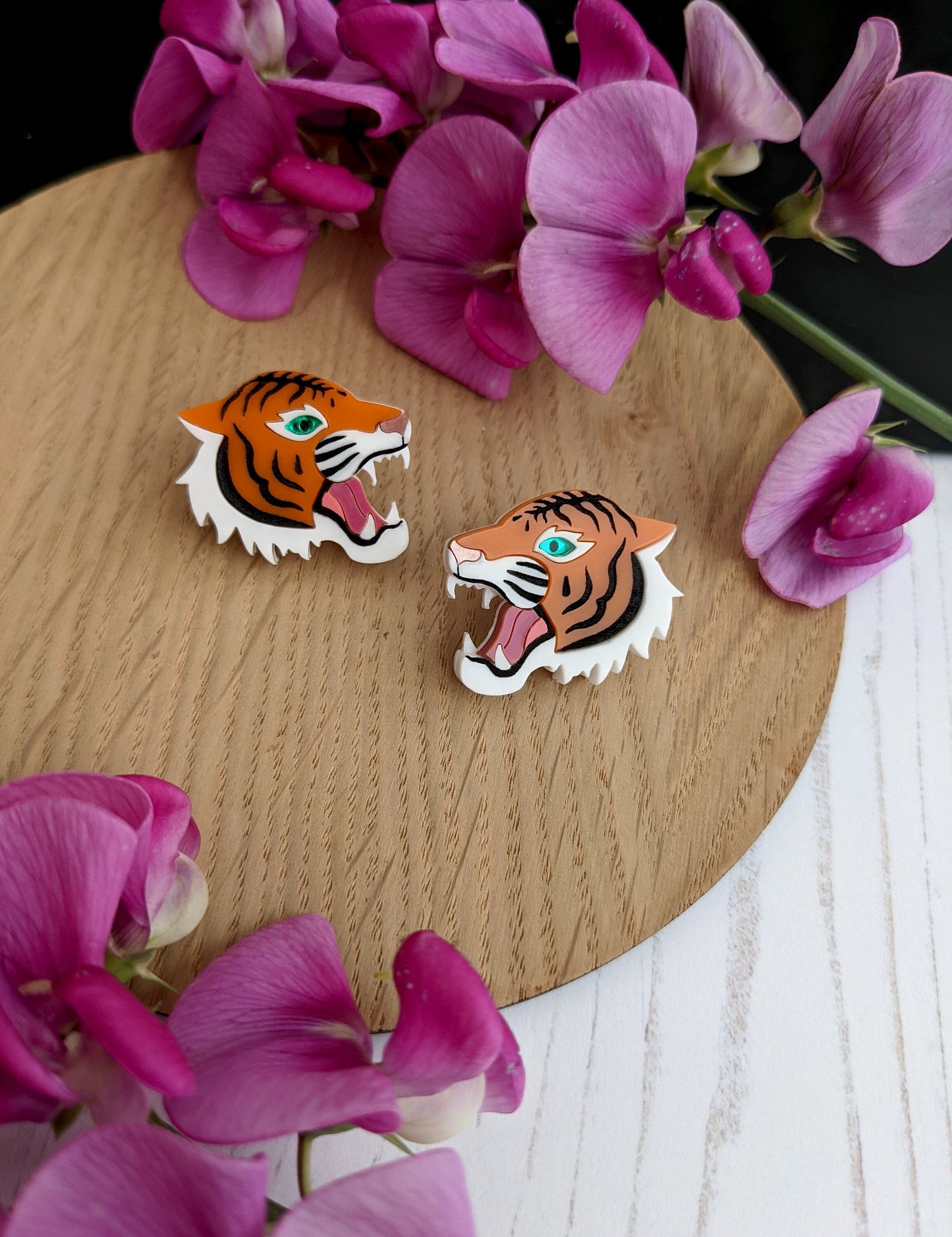 Handmade laser cut acrylic tiger stud earrings statement animal earrings 