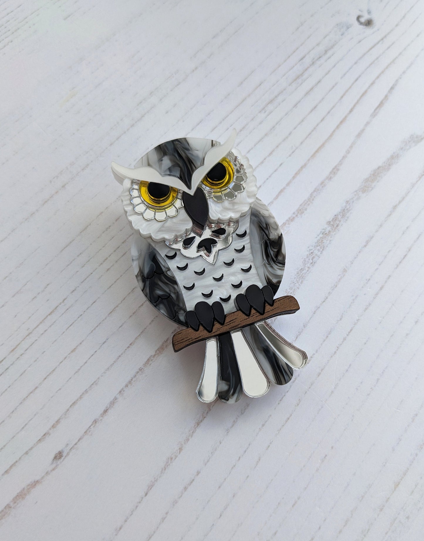 PRE ORDER Owl Brooch 'Snowy'